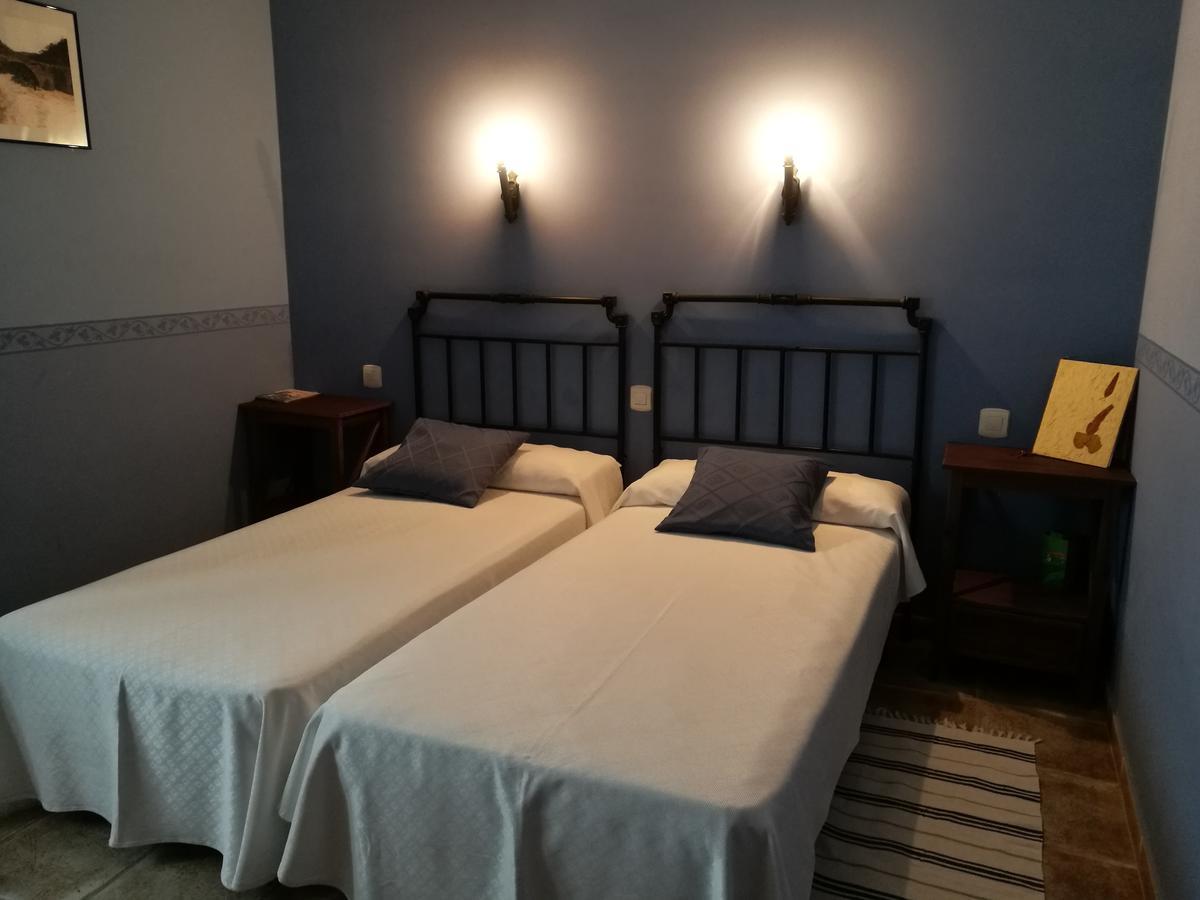 Отель Mesa Del Conde San Felices de los Gallegos Экстерьер фото
